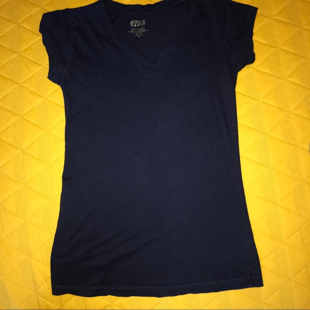 V neck t-shirt